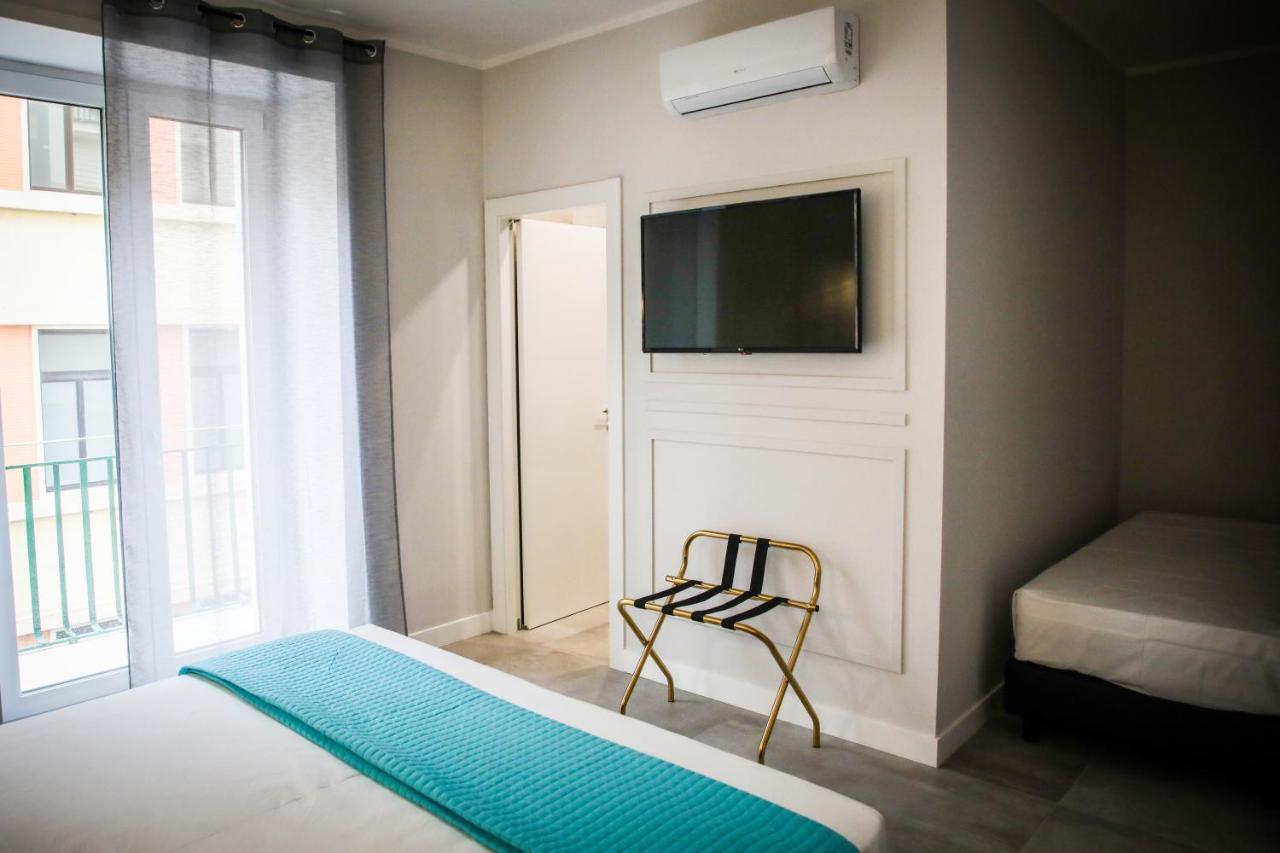 Principessa Isabella Luxury Rooms Salerno Exterior foto