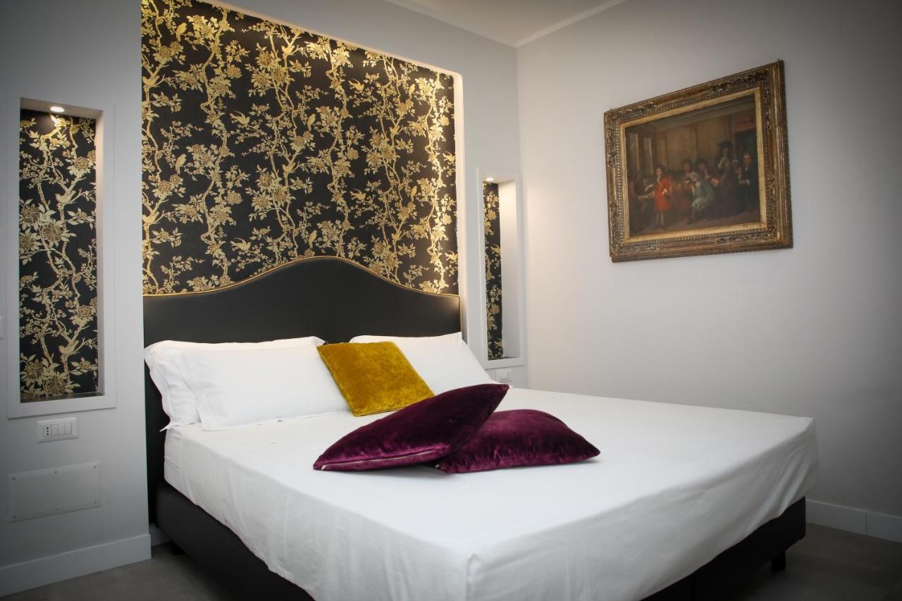Principessa Isabella Luxury Rooms Salerno Exterior foto